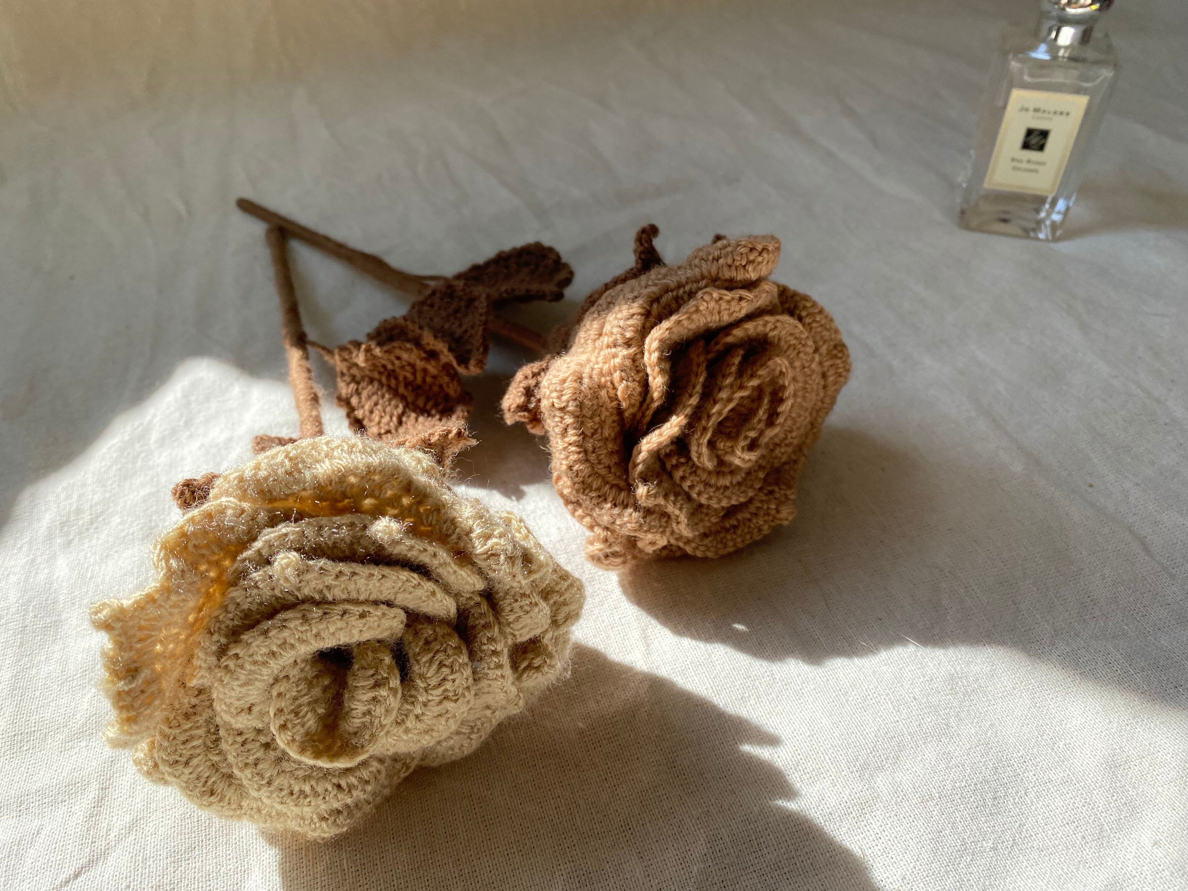 Load video: Crochet Decor Flowers